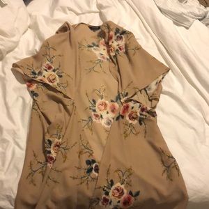 Floral cardigan style cover